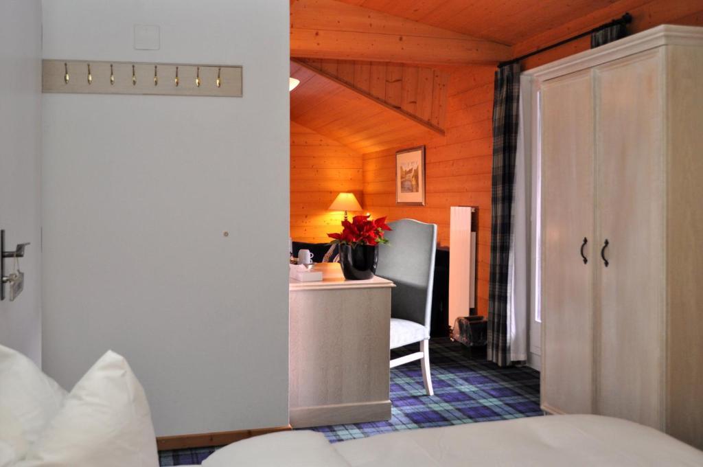 Hotel De La Paix Champéry Quarto foto