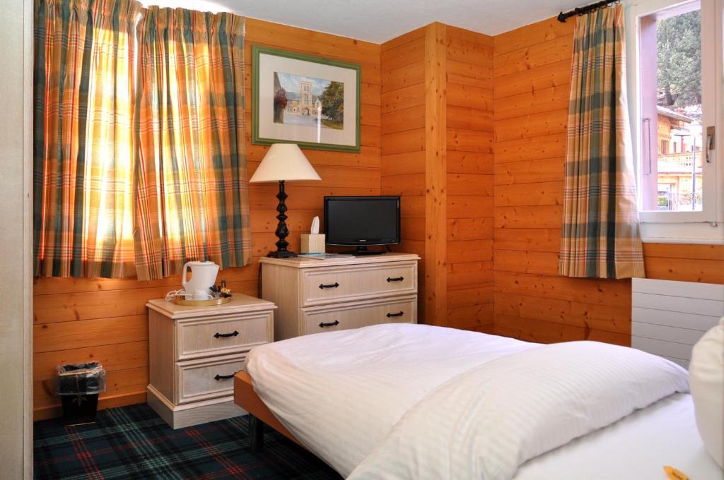 Hotel De La Paix Champéry Quarto foto