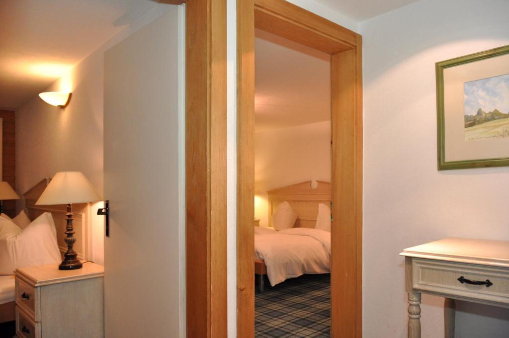 Hotel De La Paix Champéry Quarto foto