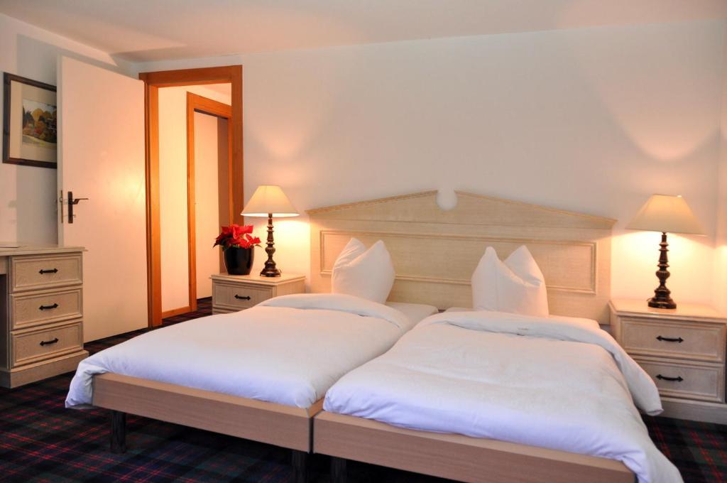Hotel De La Paix Champéry Quarto foto